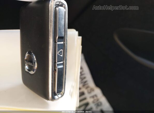 YV4AC2HM0L2284251 2020 VOLVO XC40 Blue Вид панелі приладів