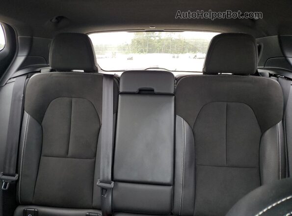 YV4AC2HM9K2074892 2019 VOLVO XC40 Красный Вид задних сидений