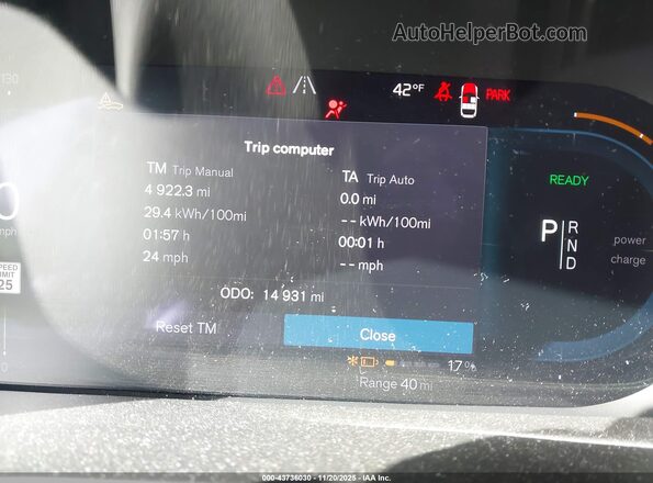YV4ER3GL1R2106484 2024 VOLVO C40 RECHARGE PURE ELECTRIC Серый Вид задних сидений
