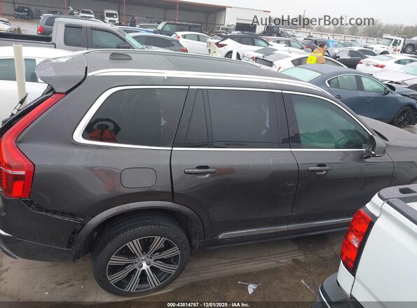YV4H60CF6R1226694 2024 VOLVO XC90 RECHARGE PLUG-IN HYBRID Gray Vista interior trasera