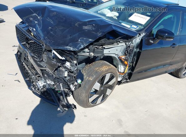 YV4H60RCXS1049604 2025 VOLVO XC60 PLUG-IN HYBRID Черный Вид спереди