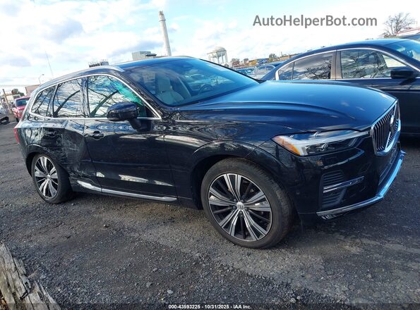 YV4L12RA3P1383371 2023 VOLVO XC60 Black Widok wnętrza z tyłu