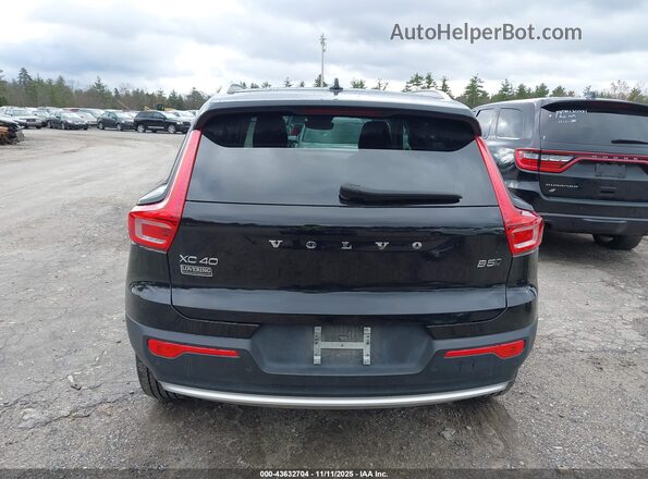 YV4L12UE1R2333835 2024 VOLVO XC40 Черный 