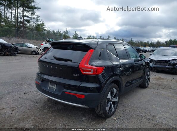 YV4L12UE1R2333835 2024 VOLVO XC40 Черный Задняя правая четверть