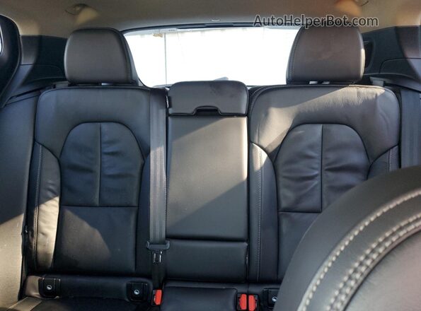 YV4L12UX1P2059406 2023 VOLVO XC40 Серебряный Вид задних сидений