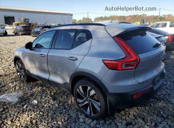 YV4L12UX1P2059406 2023 VOLVO XC40 Серебряный Задняя левая четверть