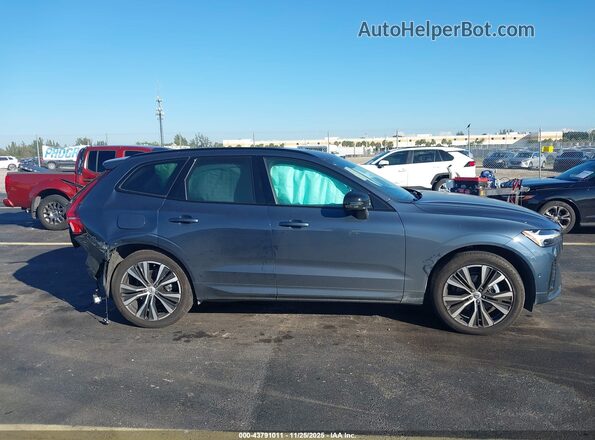 YV4M12RC9S1152800 2025 VOLVO XC60 Blue Widok wnętrza 360 stopni