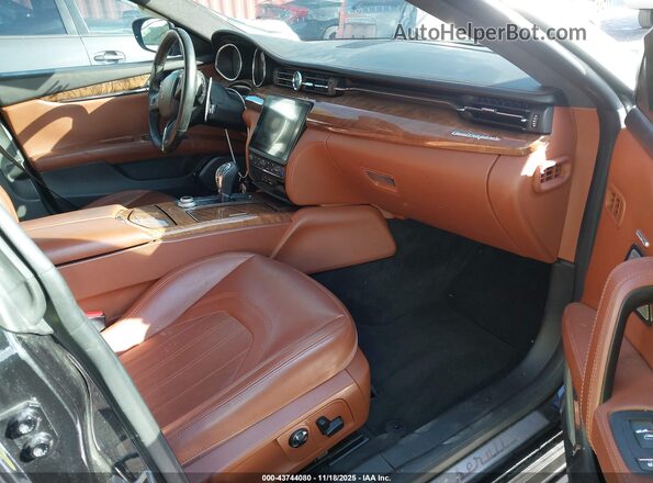 ZAM56RRL2H1247186 2017 MASERATI QUATTROPOR Black წინა სალონის ხედი