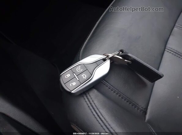 ZAM57RTS5H1247342 2017 MASERATI GHIBLI Красный Вид панели приборов