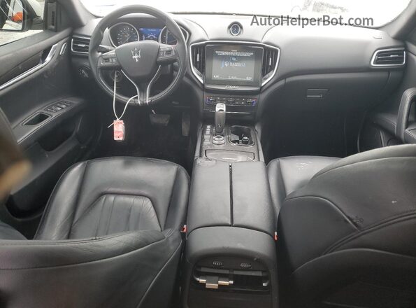 ZAM57XSAXL1351850 2020 MASERATI GHIBLI Белый Вид панели приборов