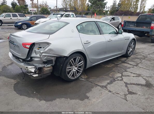 ZAM57YSL8J1275839 2018 MASERATI GHIBLI Бежевый Задняя правая четверть