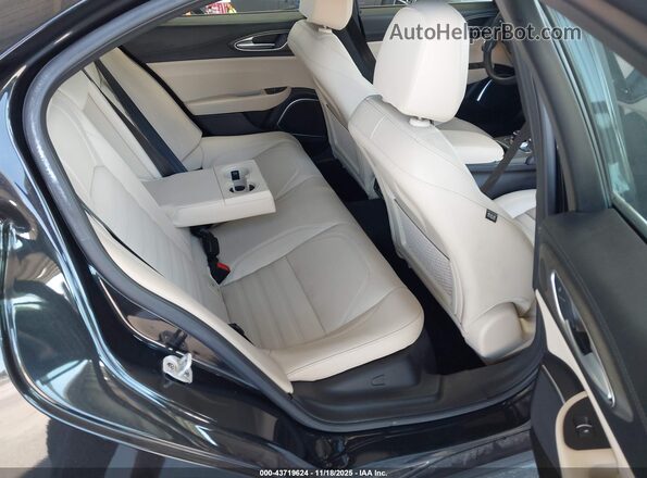 ZARFAMBN6P7673941 2023 ALFA ROMEO GIULIA Черный Вид наклейки с VIN-кодом