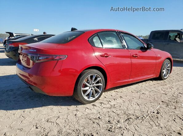 ZARFAMBN9R7684662 2024 ALFA ROMEO GIULIA Красный Задняя правая четверть