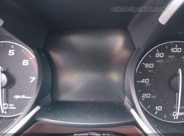 ZASPAKANXM7D18620 2021 ALFA ROMEO STELVIO Red 