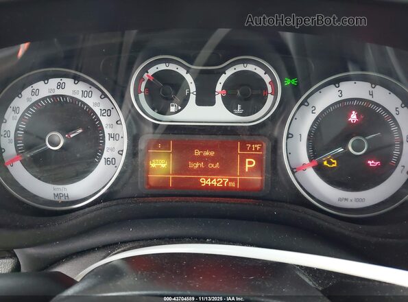 ZFBCFADHXGZ037616 2016 FIAT 500L Blue Widok tylnych siedzeń