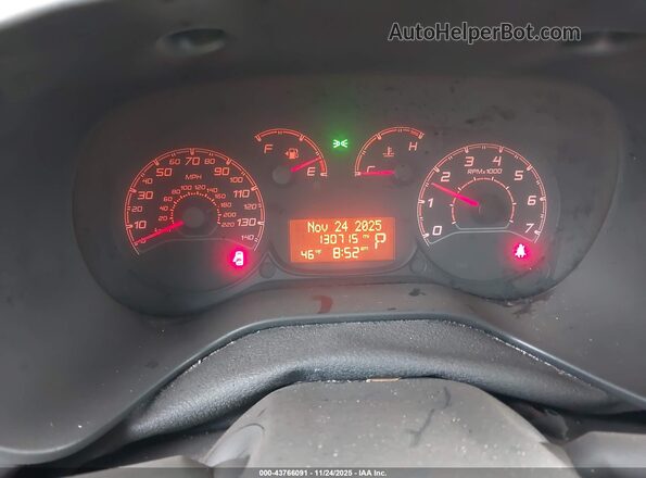 ZFBERFAB6J6H37092 2018 RAM PROMASTER CITY Белый Вид задних сидений