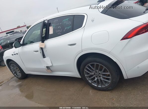 ZN682AVA5P7416288 2023 MASERATI GRECALE White სალონის 360-გრადუსიანი ხედი