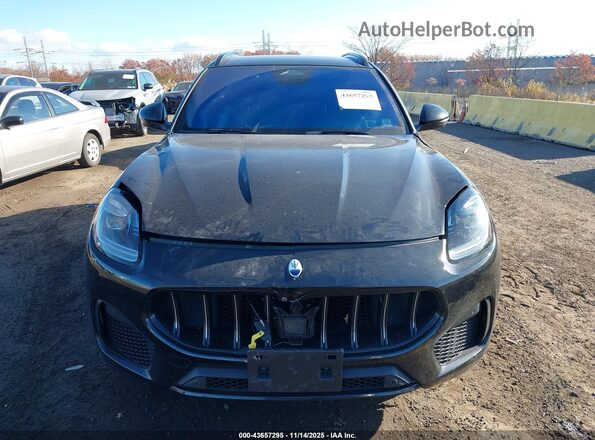 ZN682AVA5P7429445 2023 MASERATI GRECALE Black Vista del cuadro de instrumentos