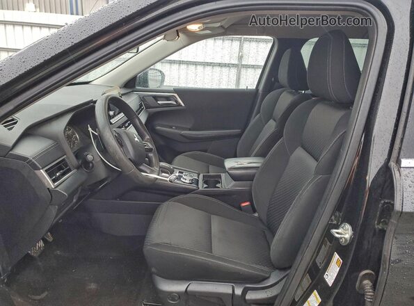 JA4J4TA82NZ053021 2022 MITSUBISHI OUTLANDER Черный Вид панели приборов