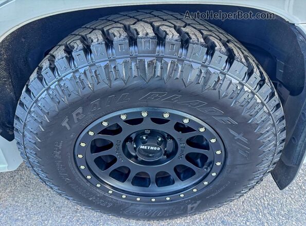 JTJHY7AX5H4247578 2017 LEXUS LX570 Белый 