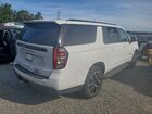 2021 Chevrolet Suburban C1500 Rst Белый vin: 1GNSCEKD8MR425763
