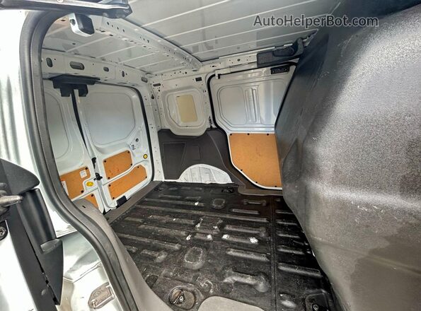 NM0LS6S24N1539261 2022 FORD TRANSIT Белый Вид салона спереди