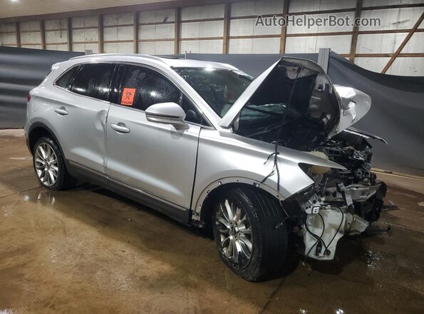 5LMCJ3C95HUL16691 2017 LINCOLN MKC Серебряный Вид спереди