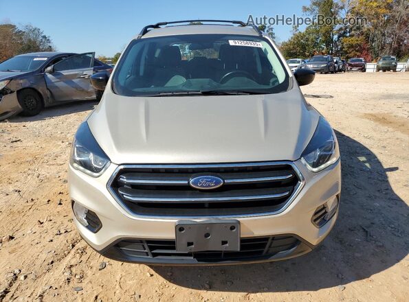 1FMCU9G99HUE04733 2017 FORD ESCAPE Золотой Вид сзади