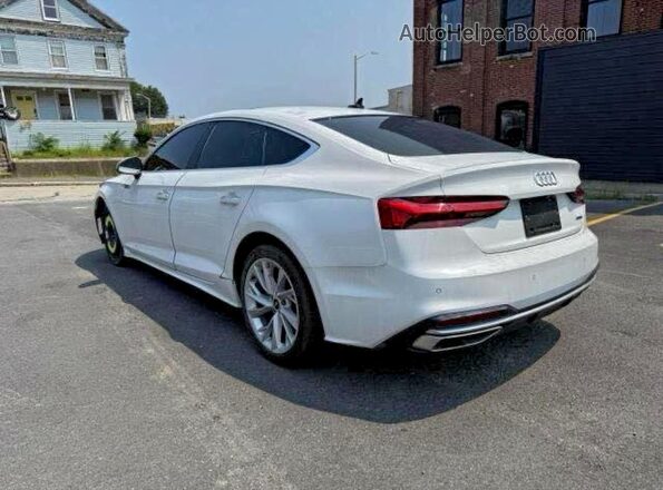 WAUCBCF5XMA061395 2021 AUDI OTHER Белый Передняя правая четверть