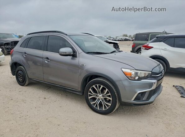JA4AP4AW2JU002184 2018 MITSUBISHI OUTLANDER Серый Вид спереди