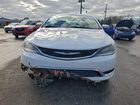 2017 Chrysler 200 Limited White vin: 1C3CCCAB9HN502286