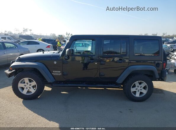 1C4BJWDG0GL128120 2016 JEEP WRANGLER UNLIMITED Black 360 interior view