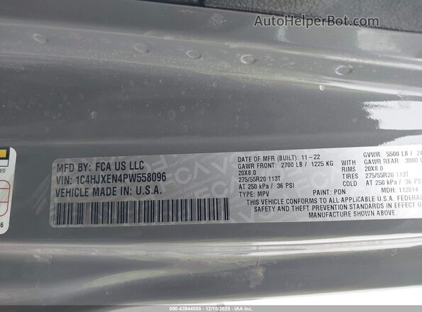 1C4HJXEN4PW558096 2023 JEEP WRANGLER Gray Widok komory silnika