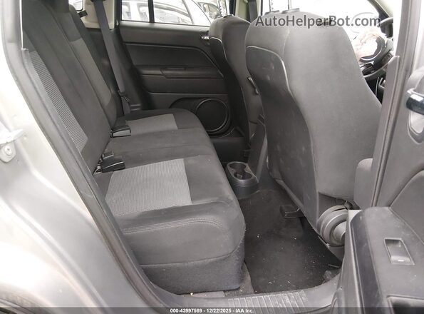 1C4NJCBA1GD611538 2016 JEEP COMPASS Silver Vista de la etiqueta del VIN