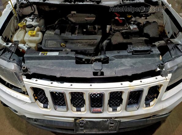 1C4NJDBB7GD798864 2016 JEEP COMPASS White ძრავის განყოფილების ხედი