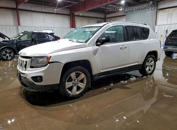 1C4NJDBB7GD798864 2016 JEEP COMPASS White წინა მარცხენა ხედი სამი მეოთხედიდან