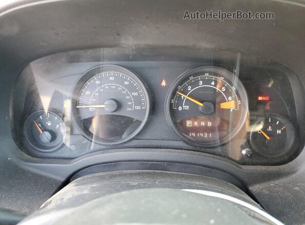 1C4NJDBB8GD566547 2016 JEEP COMPASS Black Widok zestawu wskaźników
