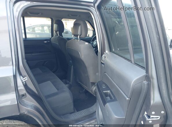 1C4NJPBA6GD575370 2016 JEEP PATRIOT Gray VIN sticker view