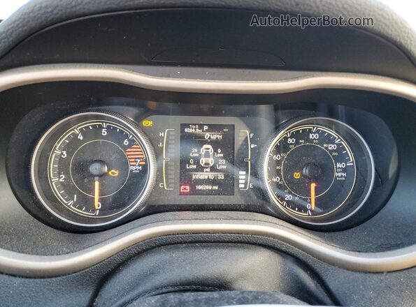 1C4PJLCB2HW549265 2017 JEEP CHEROKEE Red Vista del cuadro de instrumentos