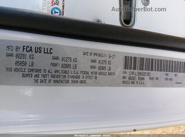 1C4PJLCB9HD221921 2017 JEEP CHEROKEE Белый Вид подкапотного пространства