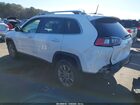 2019 Jeep Cherokee Latitude Plus Fwd White vin: 1C4PJLLN4KD147602