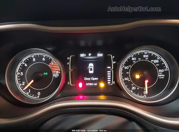 1C4PJMCS6HW633238 2017 JEEP CHEROKEE White უკანა სავარძლების ხედი
