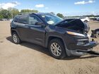 2016 Jeep Cherokee Latitude Черный vin: 1C4PJMCS7GW326840