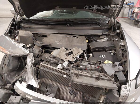 1C4PJMDS8HW620568 2017 JEEP CHEROKEE Серебряный Вид сзади