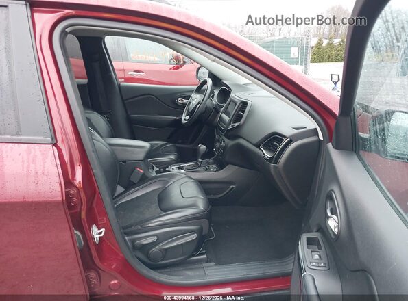 1C4PJMLB2KD425179 2019 JEEP CHEROKEE Maroon Widok wnętrza z przodu
