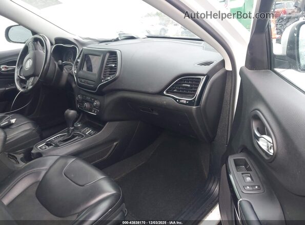 1C4PJMLB2LD516356 2020 JEEP CHEROKEE Белый Вид салона спереди