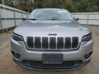 2019 Jeep Cherokee Latitude Plus Silver vin: 1C4PJMLX5KD350411