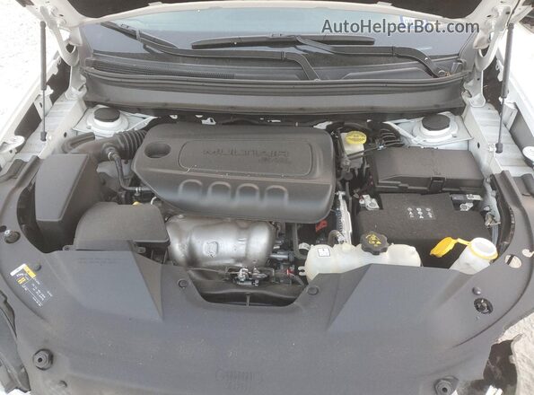 1C4PJMMB8PD111090 2023 JEEP CHEROKEE White Widok komory silnika