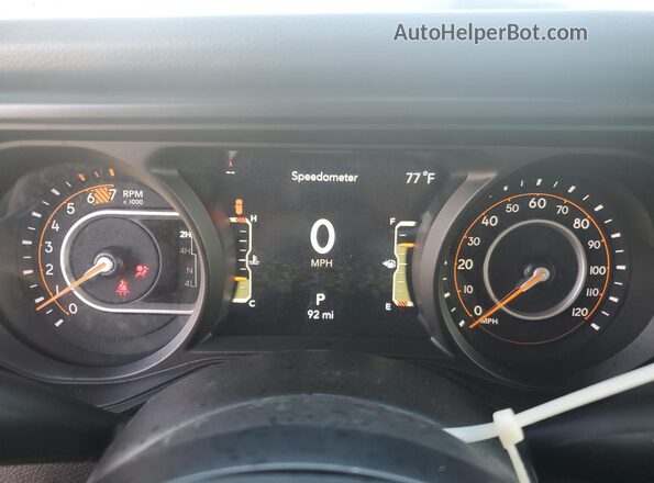 1C4PJXDG8SW557038 2025 JEEP WRANGLER Black Вид щитка приладів