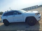 2020 Jeep Grand Cherokee Laredo E 4x4 Белый vin: 1C4RJFAGXLC271010